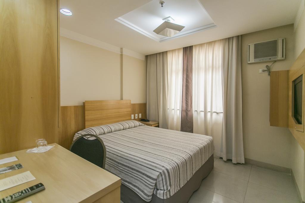 Hotel Atlantico Tower Rio de Janeiro Exterior photo A room at the hotel