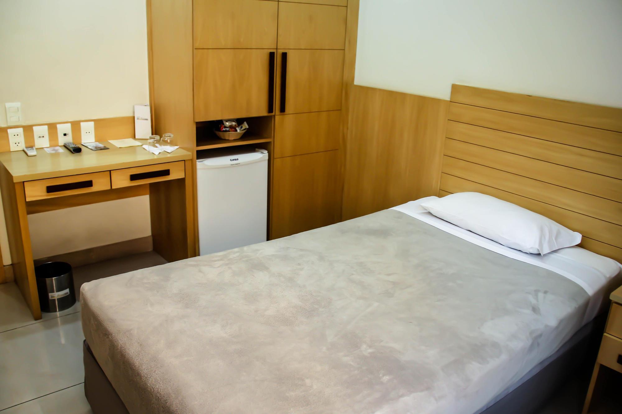 Hotel Atlantico Tower Rio de Janeiro Exterior photo A single room at the hotel